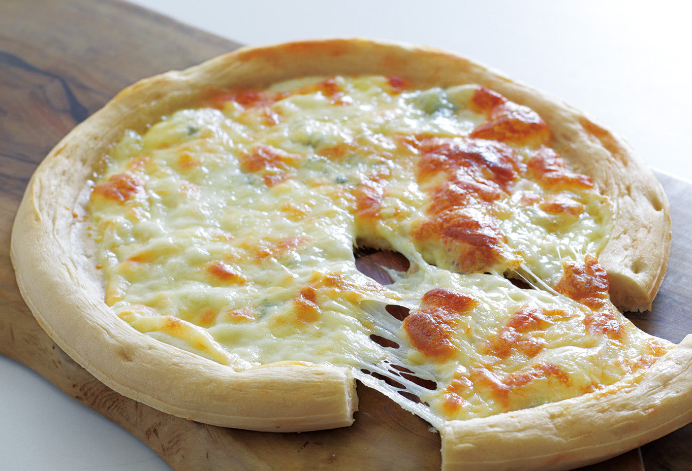 クワトロフォルマッジ 4種のチーズ