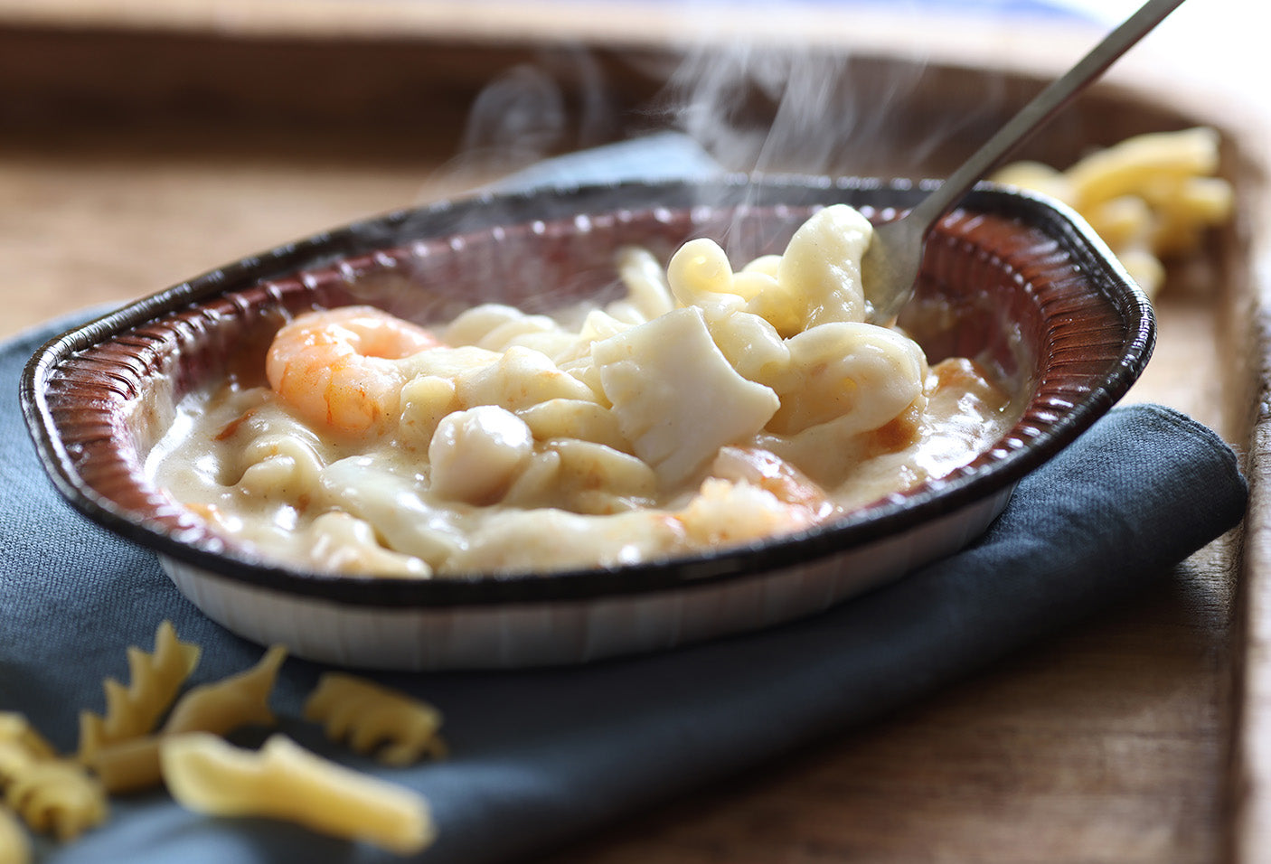 [冷凍]洋麺屋ピエトロ 3種のシーフードグラタン-海老とイカと小柱-